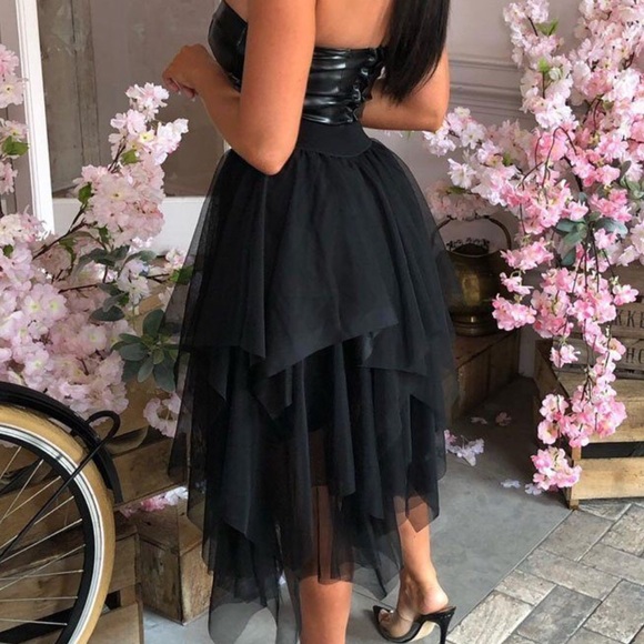 Black Midi Tulle Skirt - Picture 3 of 4